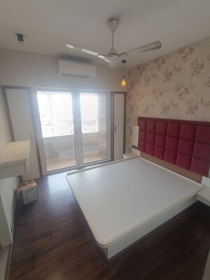 Kitchen in 2.5 BHK Apartment at Akshar Shreeji Heights, Seawoods – for Rent