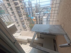 Kitchen in 2.5 BHK Apartment at Akshar Shreeji Heights, Seawoods – for Rent