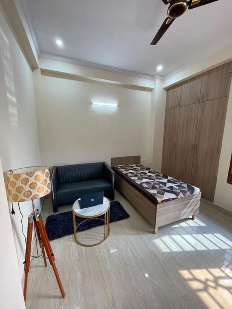 Bedroom, sector 42 1 Bedroom 650 Sq.Ft. Builder Floor In Sector 42 Gurgaon 10655466