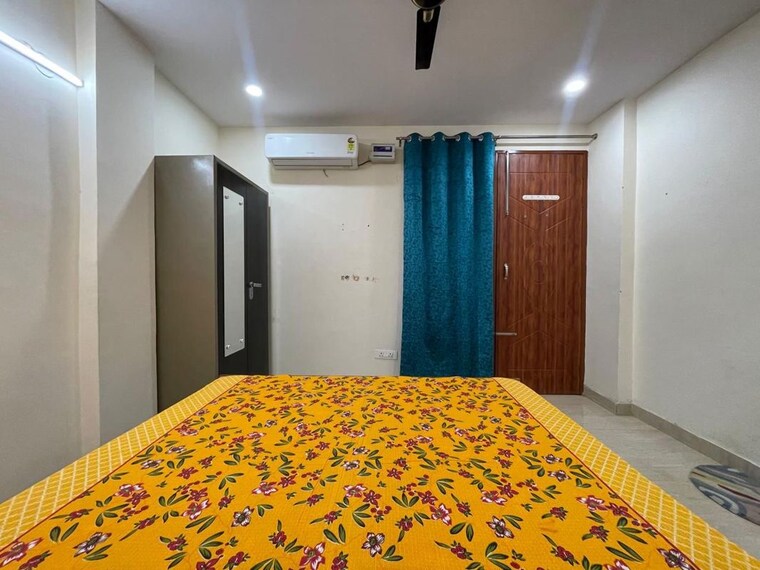 Bedroom, sector 42 1 Bedroom 650 Sq.Ft. Builder Floor In Sector 42 Gurgaon 10655466
