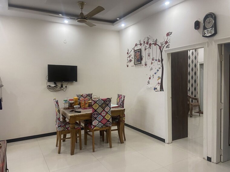 Dining area, sector 11 6 Bedroom 173 Sq.Ft. Independent House In Sector 11 Panchkula 10655473