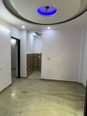 Room in 2 BHK Builder Floor at Rohini Sector 25 – for Rent