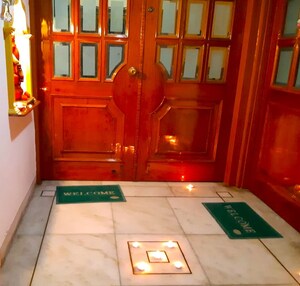 Living Room in 6+ BHK Villa at Vishesh Khand, Gomti Nagar – for Sale