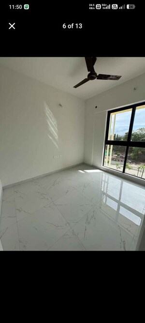 Room in 2 BHK Apartment at Runwal Gardens, Dombivli East – for Rent
