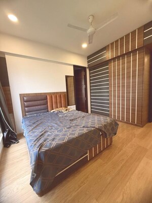 Bedroom in 2 BHK Apartment at Sea Spring, Bandra West – for Rent