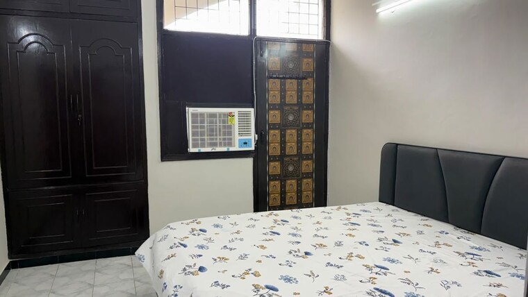 Bedroom, sector 57 4 Bedroom 2700 Sq.Ft. Builder Floor In Sector 57 Gurgaon 10655525