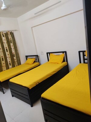 Room in  Pg at Andheri West – for Rent
