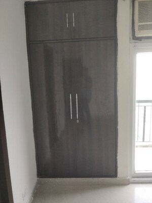 Building Lobby in 2 BHK Apartment at Amrapali Zodiac, Sector 120 – for Rent