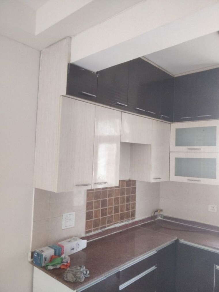 Kitchen, amrapali-zodiac 2 Bedroom 950 Sq.Ft. Apartment In Sector 120 Noida 10655587