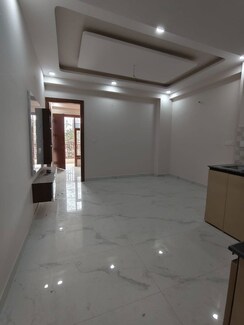 Builder Floor For Sale in Sai Niwas Apartments Noida
