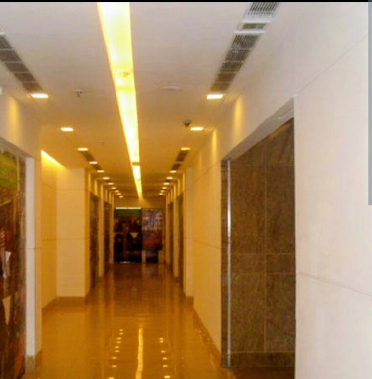 undefined, emaar-the-palm-square Commercial Office Space 3640 Sq.Ft. In Sector 66 Gurgaon 10655581