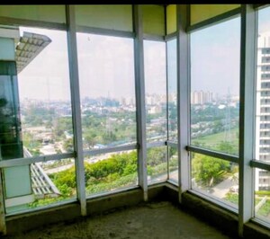 Room in  Office Space at Emaar The Palm Square, Sector 66 – for Sale