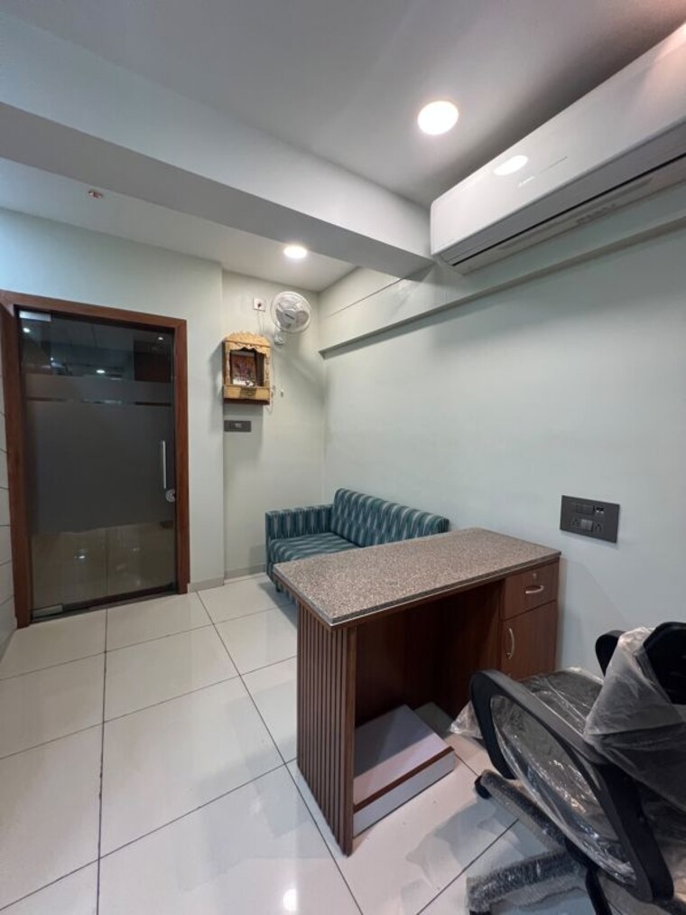 Kitchen, science city Commercial Office Space 849 Sq.Ft. In Science City Ahmedabad 10655622