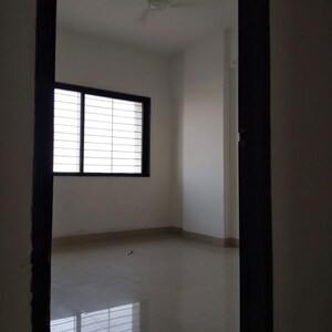 Room in 2 BHK Apartment at Pathardi Gaon – for Rent