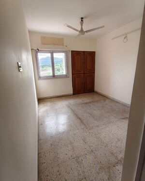 Room in 2 BHK Apartment at Crystal Garden Estate CHS, Manpada – for Rent