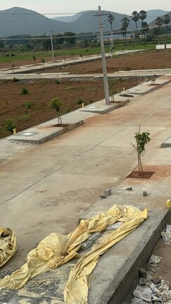 Plot For Sale in Guntupalli