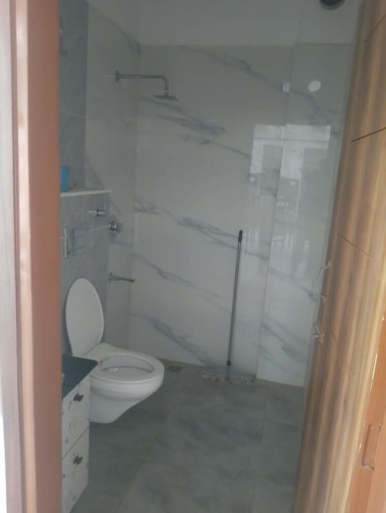 Bathroom, aerocity 2 Bedroom 1800 Sq.Ft. Independent House In Aerocity Mohali 10655668