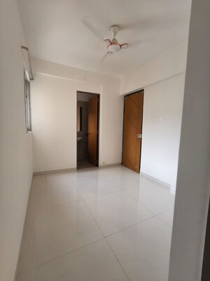 Room in 3 BHK Apartment at Moreshwar 19 East, Nerul – for Rent