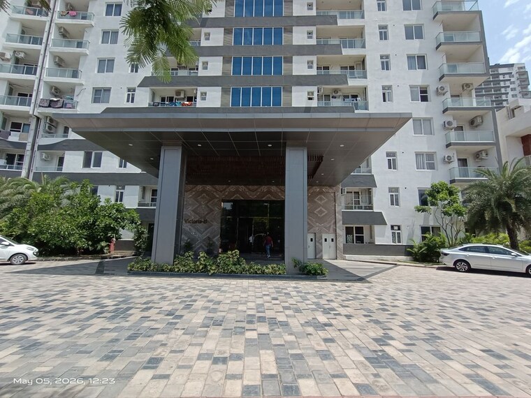Exterior View, dlf-central-square Commercial Shop 33 Sq.Yd. In North Mullanpur Chandigarh 10655709
