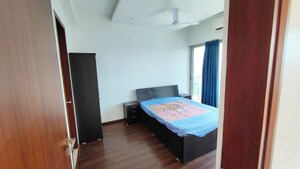 Bedroom in 1 BHK Apartment at Amanora Gold Towers, Hadapsar – for Rent