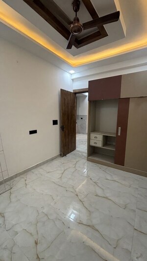 2 BHK Builder Floor For Sale in Noida Extension