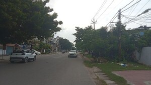  Shop – Nearby View at Vikas Nagar - for Rent