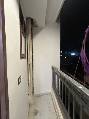 Balcony in 1 BHK Apartment at Saket – for Rent