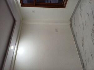 2.5 BHK Builder Floor For Sale in Molarband