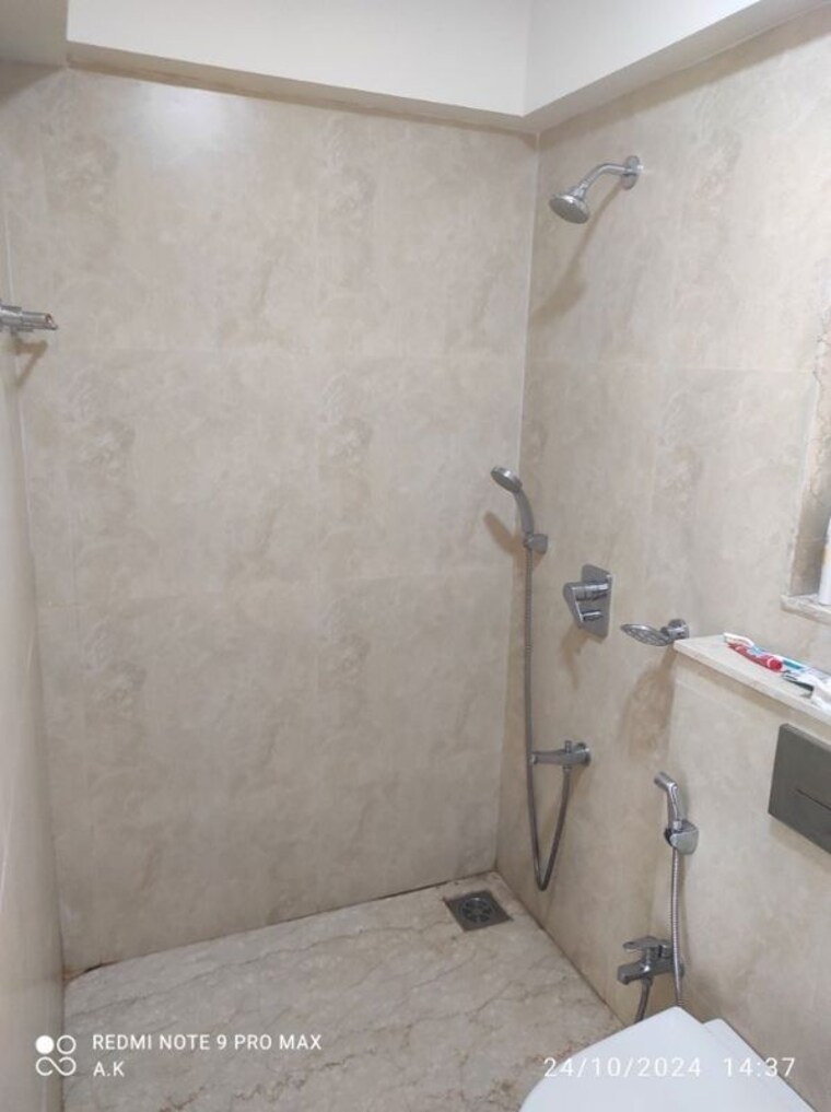 Bathroom, omkar-vive 1 Bedroom 400 Sq.Ft. Apartment In Kurla Mumbai 10655744