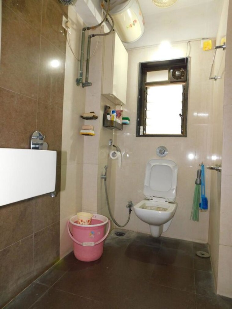 Bathroom, matunga west 4 Bedroom 1806 Sq.Ft. Apartment In Matunga West Mumbai 10655745