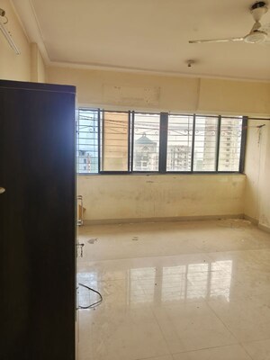 Room in 3 BHK Apartment at Ghalot Majesty, Seawoods – for Sale