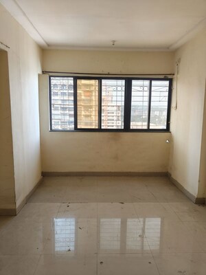 Room in 3 BHK Apartment at Ghalot Majesty, Seawoods – for Sale