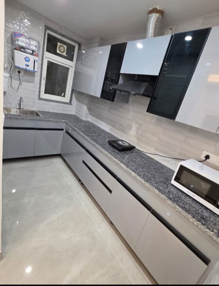 Kitchen, sector 57 3 Bedroom 1750 Sq.Ft. Builder Floor In Sector 57 Gurgaon 10655789