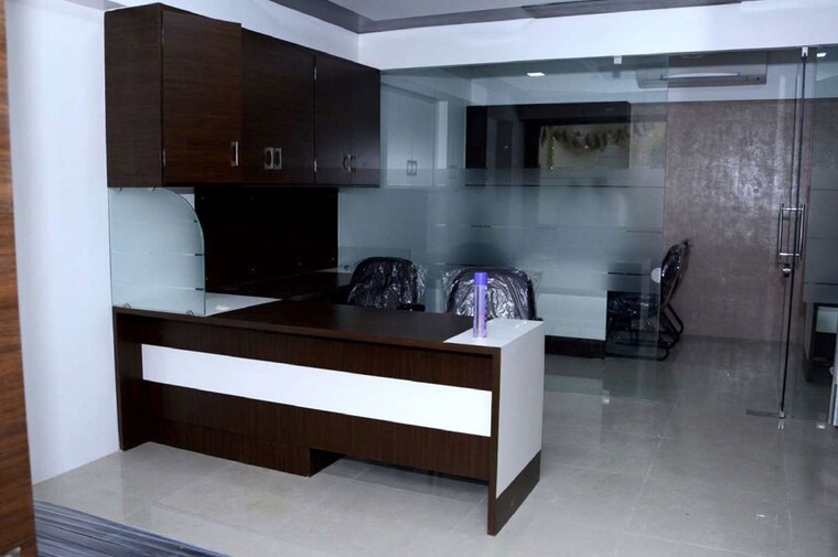 Kitchen, titanium-city-centre Commercial Showroom 565 Sq.Ft. In Satellite Ahmedabad 10655805