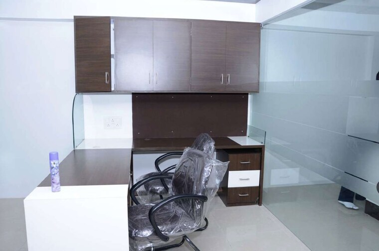 Cover Image, titanium-city-centre Commercial Showroom 565 Sq.Ft. In Satellite Ahmedabad 10655805