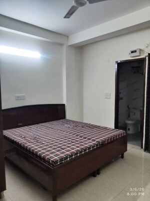 Bedroom in 2 BHK Builder Floor at Sector 57 – for Rent