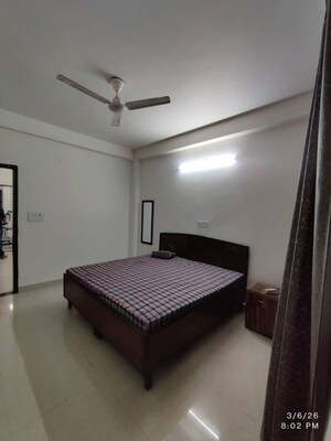 Bedroom in 2 BHK Builder Floor at Sector 57 – for Rent