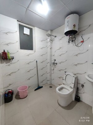 Team Area in 2 BHK Builder Floor at Sector 57 – for Rent