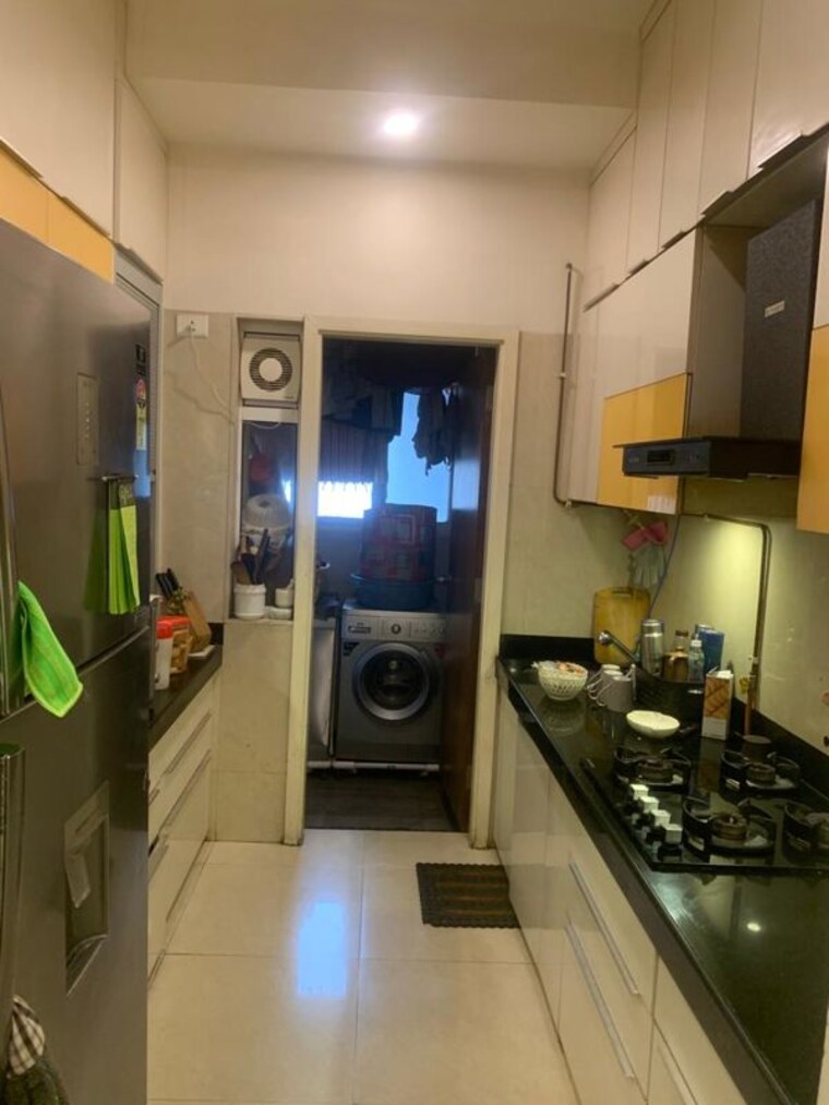 Team Area, lnt-crescent-bay-t6 2 Bedroom 650 Sq.Ft. Apartment In Parel Mumbai 10655912