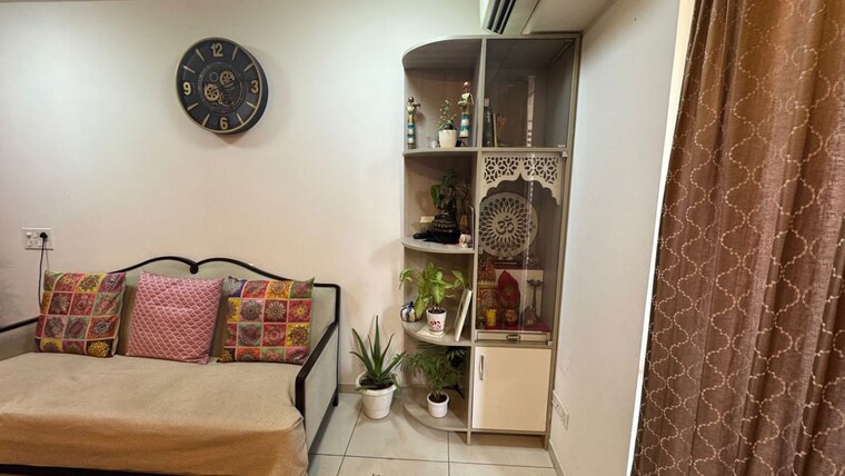 Living Room, jaypee-greens-sports-villa 6+ Bedroom 10600 Sq.Ft. Villa In Jaypee Greens Greater Noida 10655923