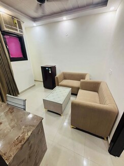 1 BHK +Builder Floor For Rent in Sector 57