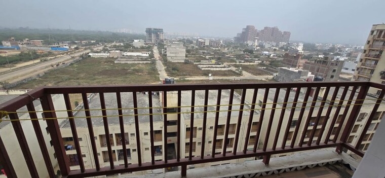 Balcony, emaar-gomti-greens-villas 1 RK 418 Sq.Ft. Apartment In Gomti Nagar Lucknow 10655920