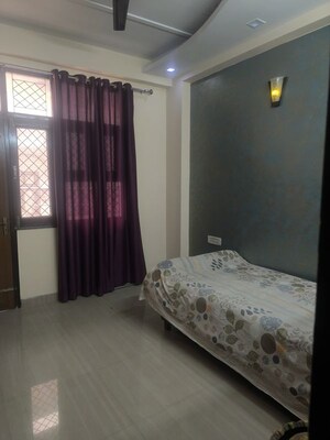 Bedroom in 2 BHK Builder Floor at Sector 7 Dwarka – for Rent