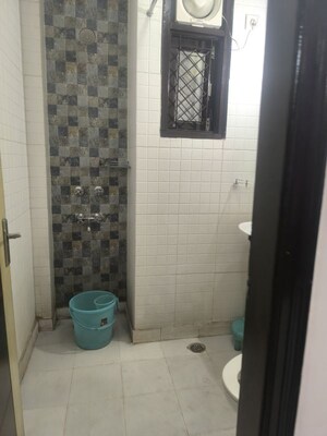 Bathroom in 2 BHK Builder Floor at Sector 7 Dwarka – for Rent