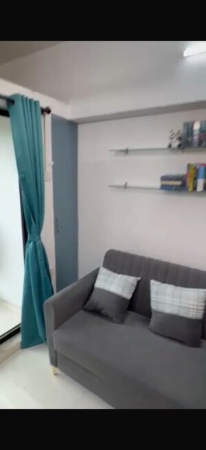 Bedroom in 1 BHK Apartment at New Jay Palace, Yari Road – for Rent