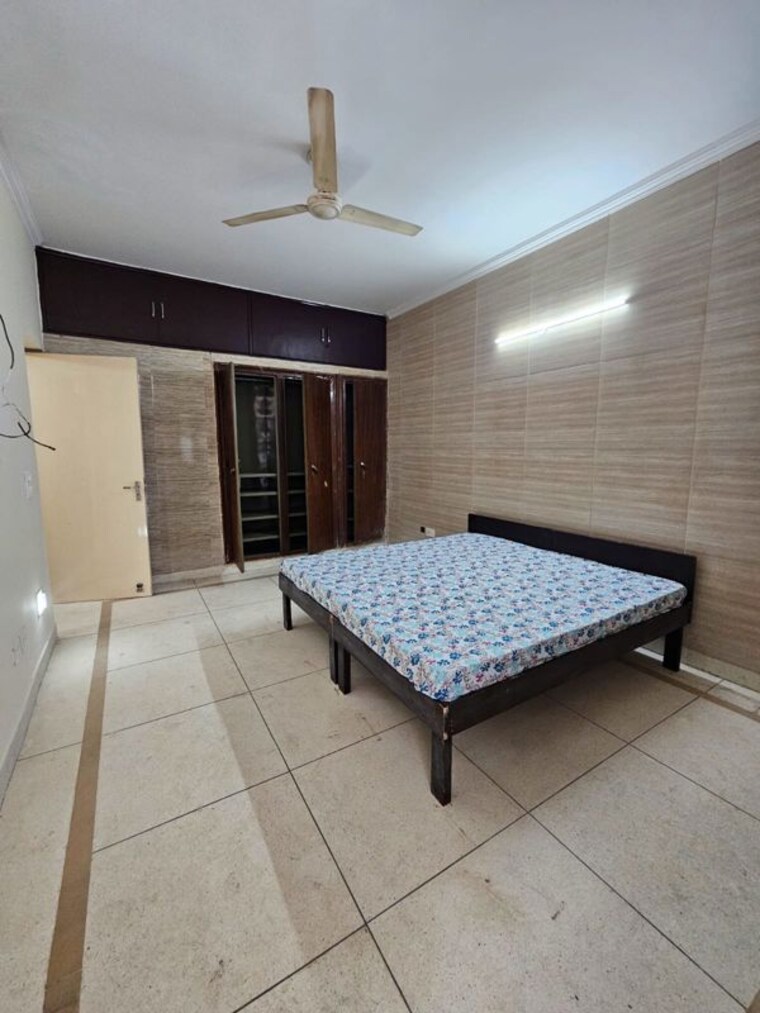 Bedroom, ansal-palam-triangle 3 Bedroom 2700 Sq.Ft. Builder Floor In Palam Vihar Extension Gurgaon 10655947