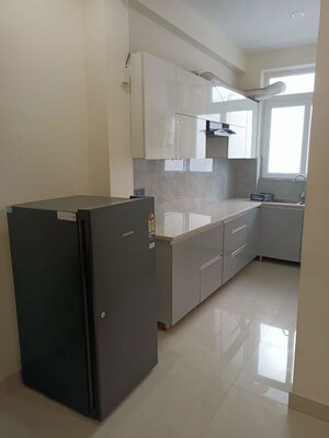 Kitchen in 1 BHK Builder Floor at Sector 55 – for Rent