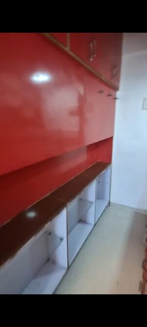 Furnished Amenities in 2 BHK Apartment at Neel Sagar Vile Parle West, Vile Parle West – for Rent