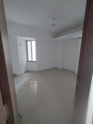 Room in 3 BHK Apartment at Karan Suncoast, Bavdhan – for Sale