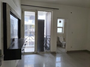 Room in 3 BHK Apartment at BPTP Park 81, Sector 81 – for Sale